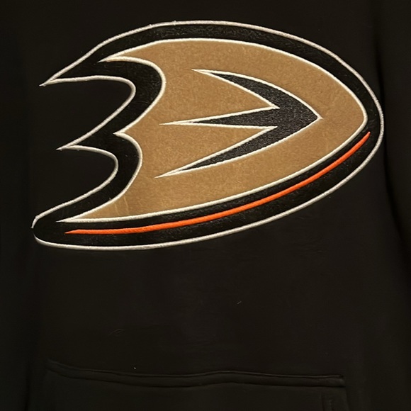 Large Anaheim Ducks hoodie - Picture 3 of 6